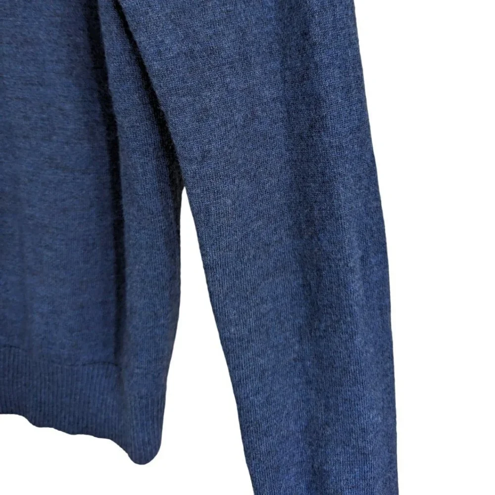 New‎ Banana Republic100% Extra Fine Merino Wool V Neck Sweater Blue Size L